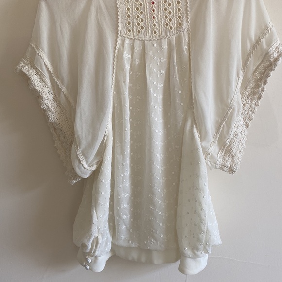 Free people, White flowy blouse, size small - Picture 10 of 10